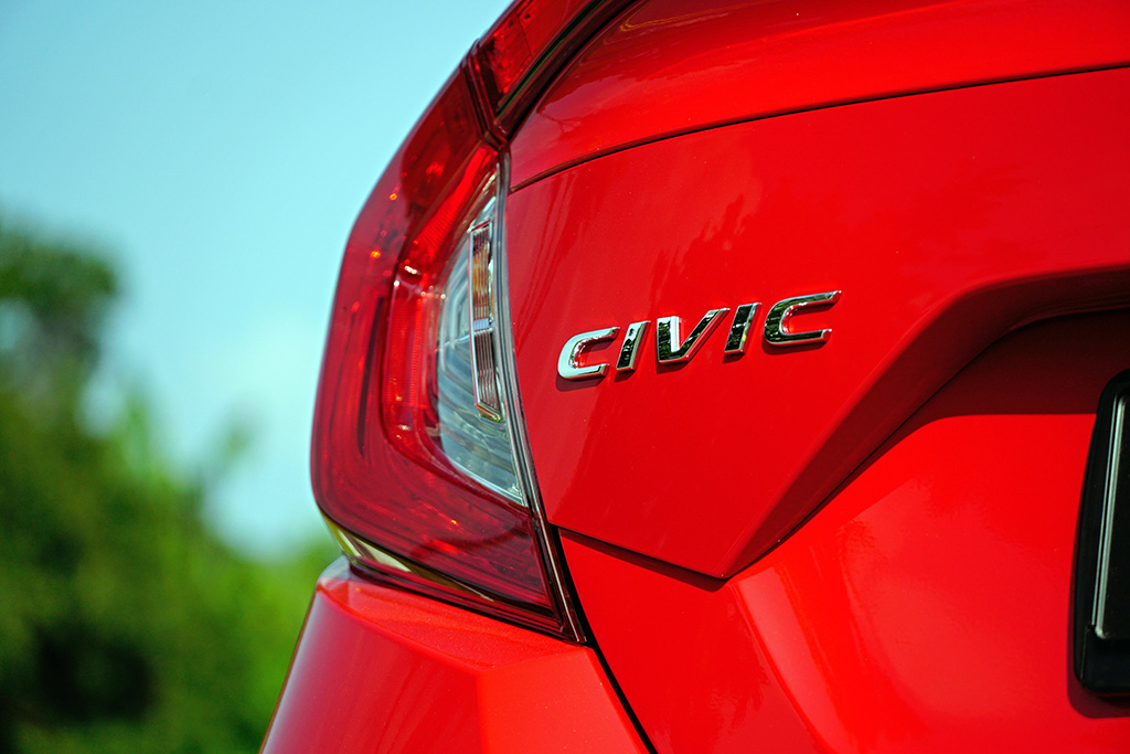 Civic 15