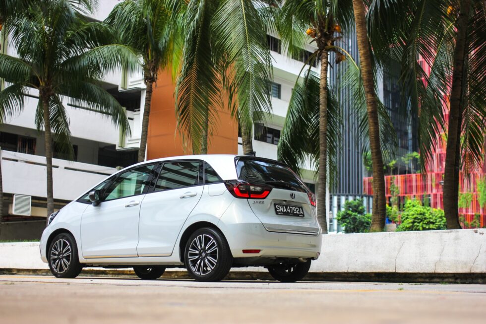 Honda Jazz Fit Hybrid e Hev 2021 AutoApp Singapore new car review 2 980x653